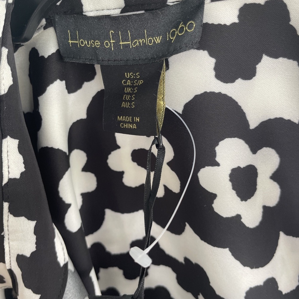 House of Harlow 1960 Black and White Long Sleeve Floral Shirt Dress - Picture 8 of 10